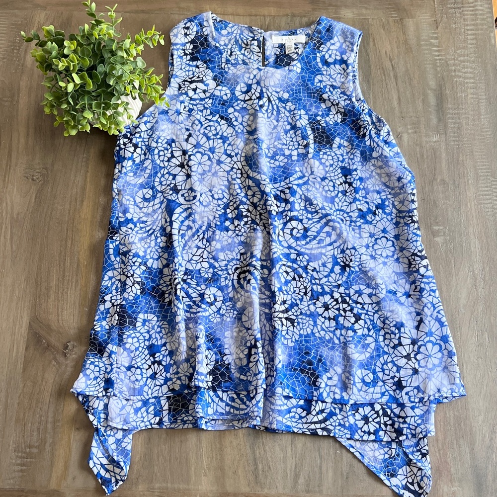 Fever Sleeveless Blue Print Multi Layered Flowy Boho Tunic Size Large